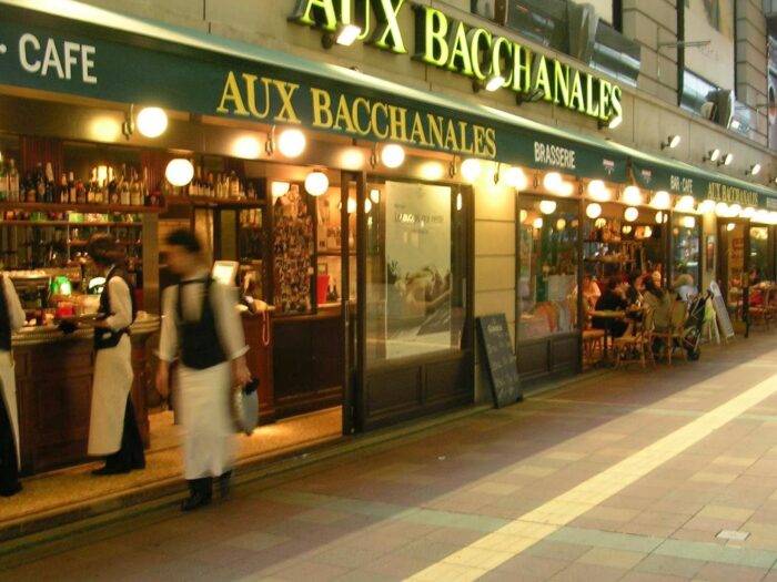 [TREASURE アサヒ・ジョンウ・ジェヒョク][福岡]AUX BACCHANALES付近