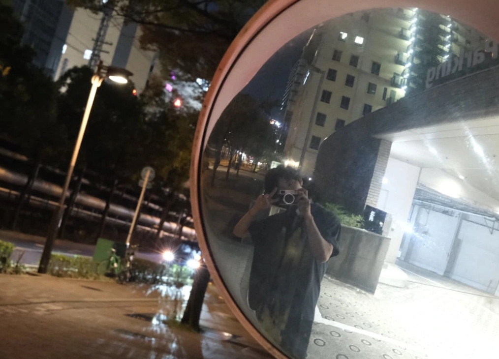 ［TXTボムギュ］［大阪］Dパーキング大和ハウス大阪ビル駐車場付近のミラー