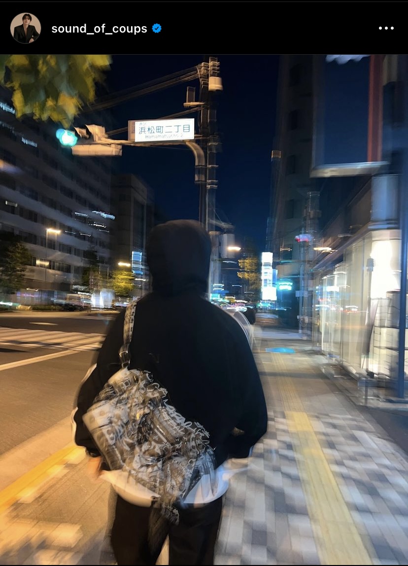 [東京][エスクプス]吉野家 浜松町店前